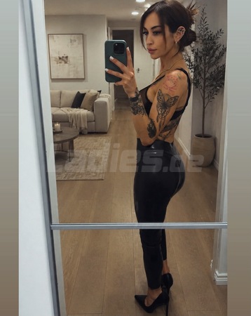 NEU-NUR FÜR KURZE ZEIT Skinny Girl 18+ Gizem, Nürnberg
