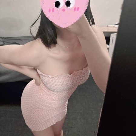 Asia Girl Merry (28J.) (Nur WhatsApp), Berlin