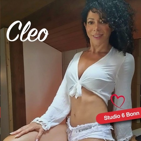 Cleo, Bonn