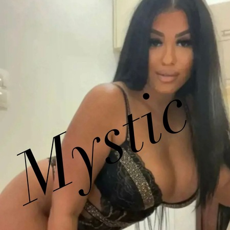 NATUR BUSEN SEXY LORENA im Mystic, Mainz