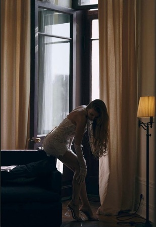 Irina Neu, Minden