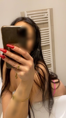 Viky, Frankfurt am Main