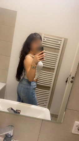 Viky, Frankfurt am Main