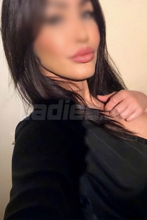 Alina, Essen
