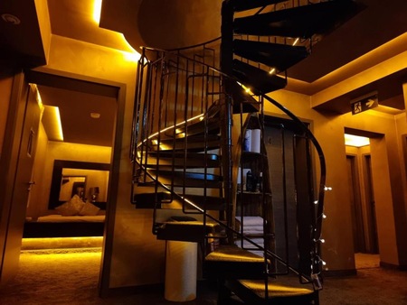 Happy Privatgirls - Über die Feiertage geöffnet, Dormagen