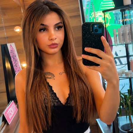 Natasha erreicht nur per WhatsApp, Paderborn