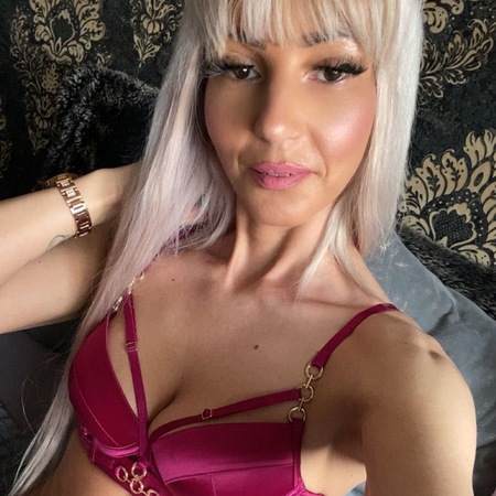 Foto von Adelina Skinny