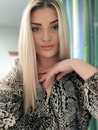 VALERIE "Molli", Herford