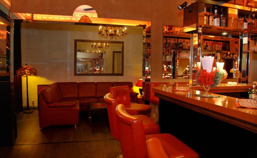 Foto von Club - Hotel - Bar Nightclub (Bordell)