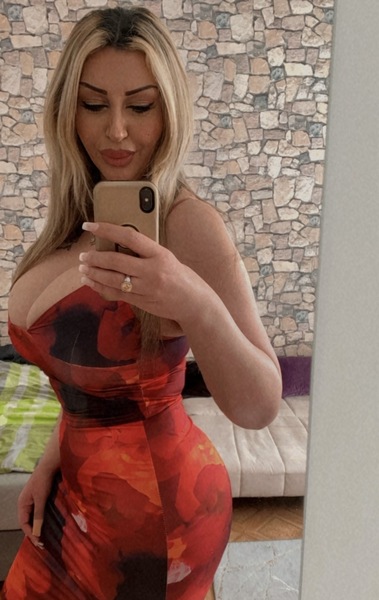 Foto von NEU DEUTSCHE NINA