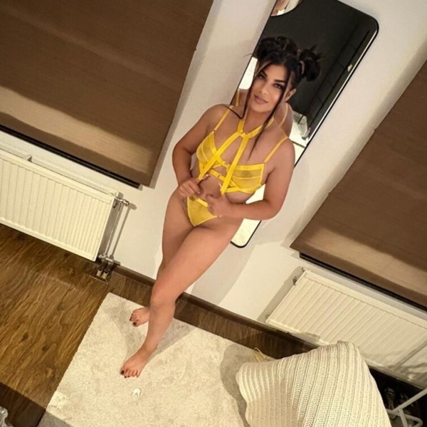 Foto von Julia - NEU Zum. 1 Mal da!