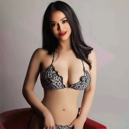 Lydia- AV Top Massage, Zeitz