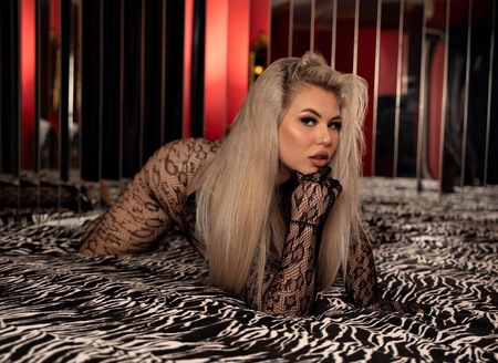 REBEKA! GANZ NEU!, Halle (Saale)