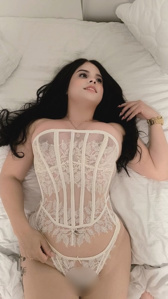 Foto von TRANS ANTHONELLA ITALIANA  bis Sonntag da !