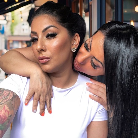 Heiße Emiliana & Camilla Duo, Siegen