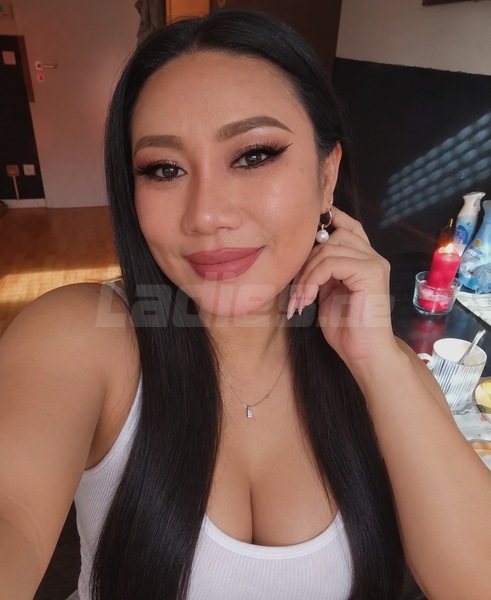 Foto von Naomi Service & Massage