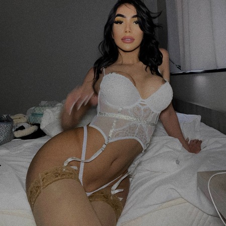 <img src="https://static.ladies-cdn.de/ladies/images/static-cdn/ladies-stars/img/ladies-stars-logo-icon.svg" class="starsContentIcon" />TS YSHABELLE LATINA HOT, Stuttgart