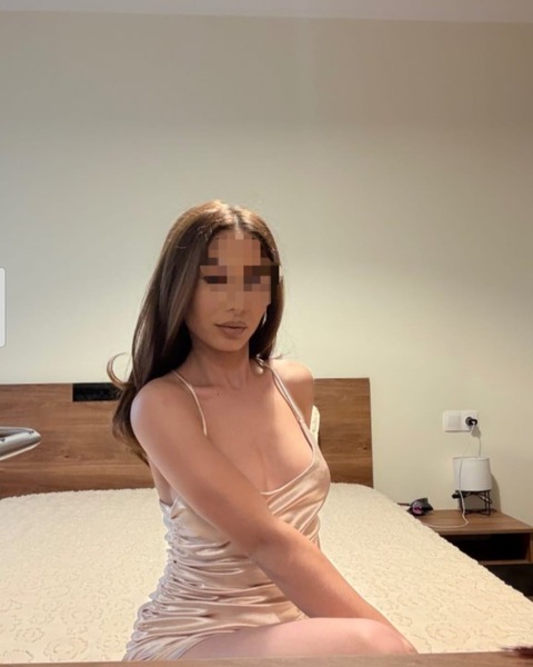 Deizi – Nurnberg photo 4