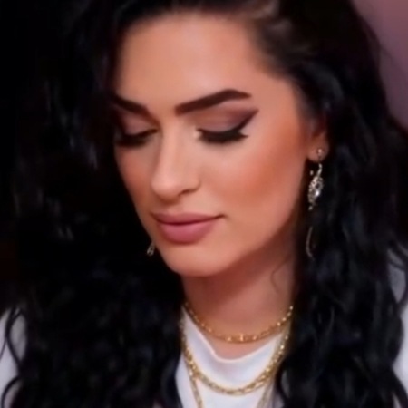 Samantha Party, Moers