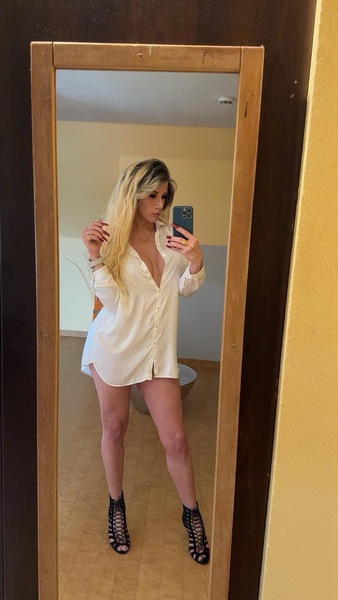 Foto von TS AMARANTA MADRID PARTY XXL