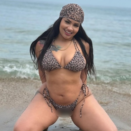 Violeta Super Top Latina