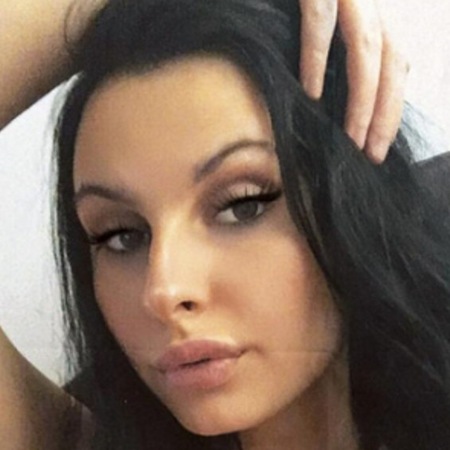 KATHRIN - Wunderschöne Gesichtszüge und Natürliche Brüste