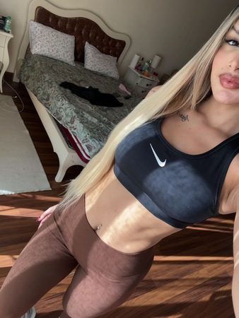 Isis Jasmine, Stuttgart