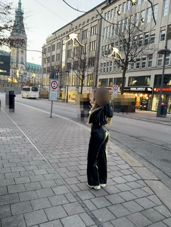 Isis Jasmine, Stuttgart