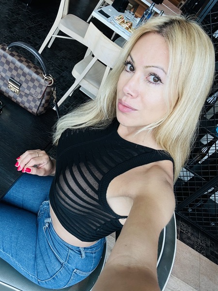 Foto von TS Jennifer