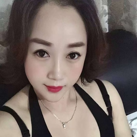 Melina - über WhatsApp