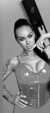 Loona BIZARR Sex und Fetisch, Braunschweig