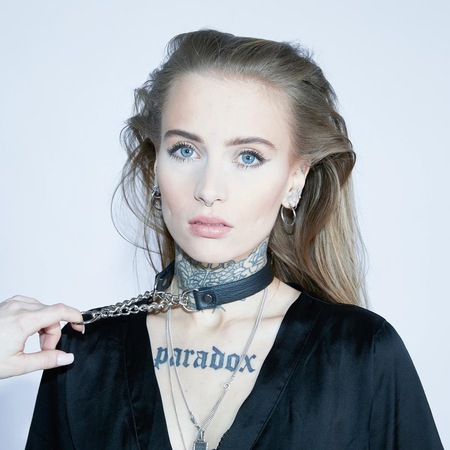 Valerie Devot - Skl***, München