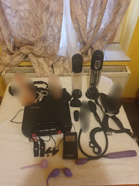 Foto von Behaarte ELENA XXL-BUSEN! Russisch-griechisch!