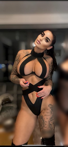 Foto von Amber Highclass Escort & besuchbar 24/7