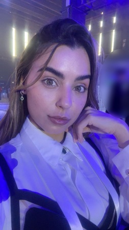 Ana de Armas, Stuttgart