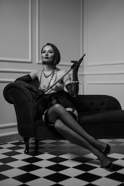 Foto von Lady Deva Slavic Dominatrix