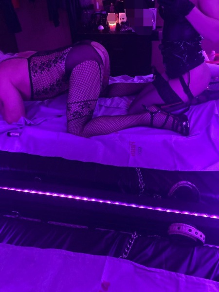 Foto von Julia little devil