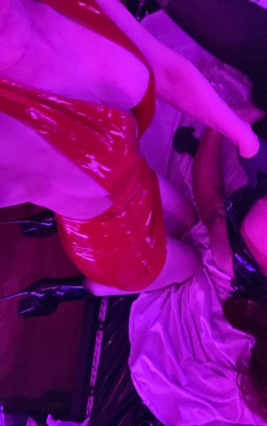 Foto von Julia little devil