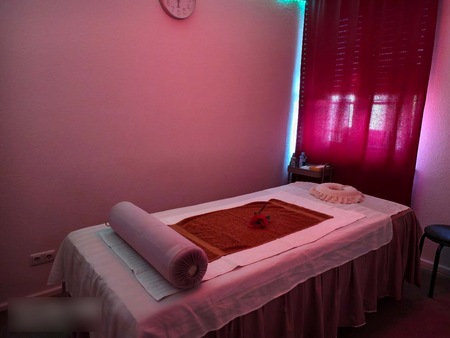 Tong Tong Massage, Jülich