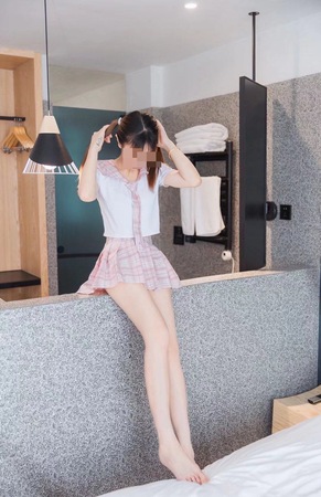 Lisa aus Japan - über WhatsApp, Halle (Saale)