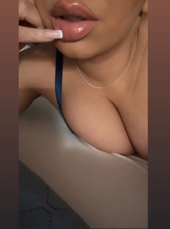 Vers*ute Alisha - auch Escort- und Dominaservice, Düsseldorf