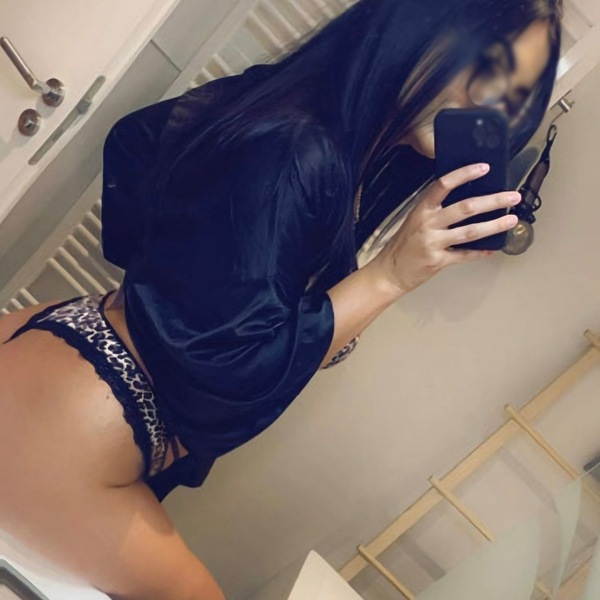 Foto von Sonia nur Whatsapp  Besuchbar und Haus-/ Hotelbesuche