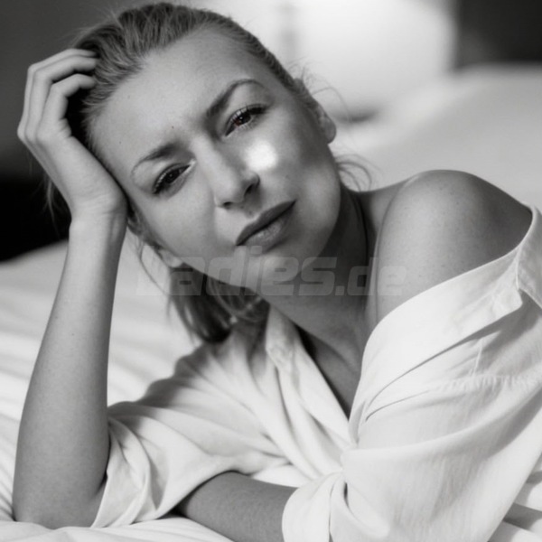 Angela 88