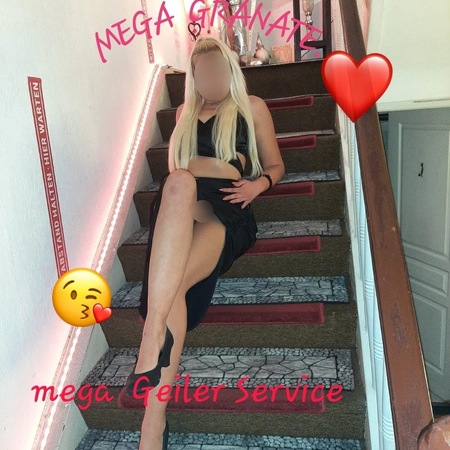 Deutsche Topfrau Miriam