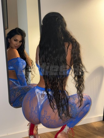 Rojin - nur Whats App, Bochum