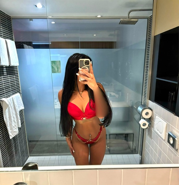 Foto von Latifa Orientalische Schönheit