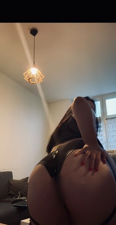 Celina - aus Armenien, Dortmund