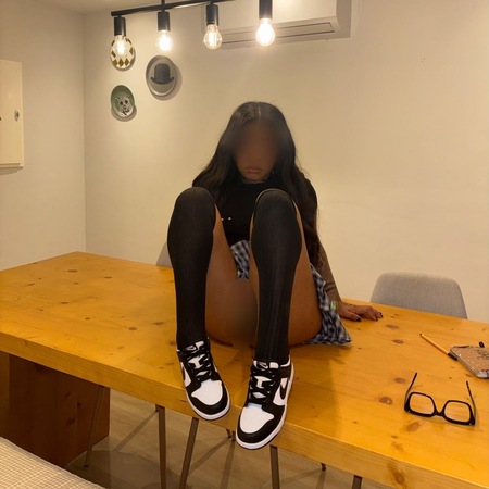 African b*bydoll, Essen