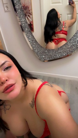 Caroline Sexy Bomb, Hamburg