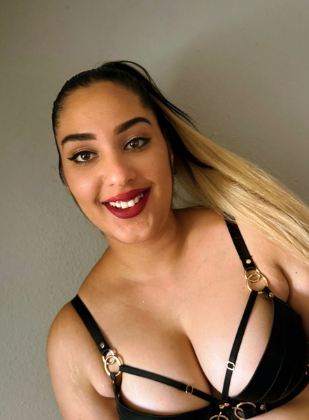 Foto von Eszter *GANZ NEU*